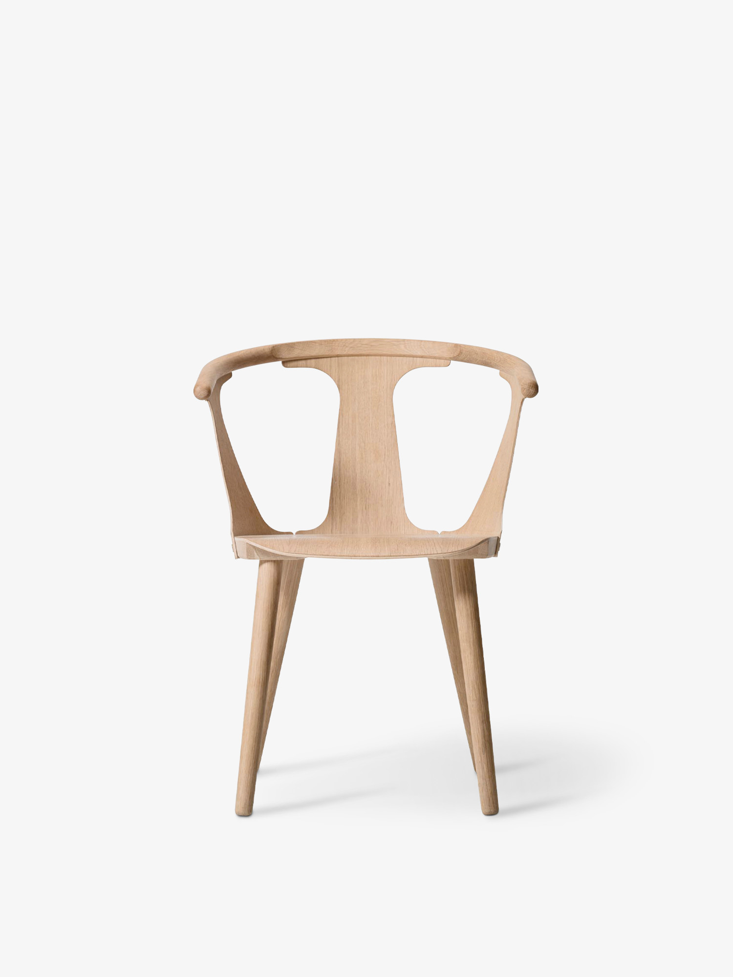 In Between Chair & Tradition - Tradition-samikallio-inbetweenchair-02