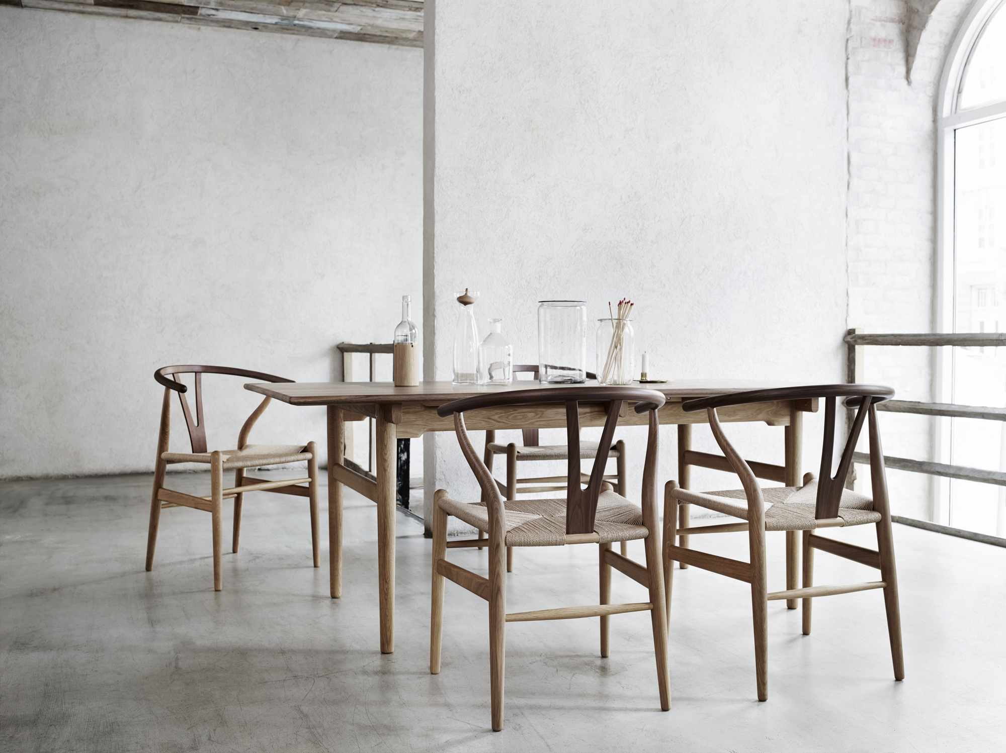 Wishbone Chair CH24 Carl Hansen & Son - Wish1