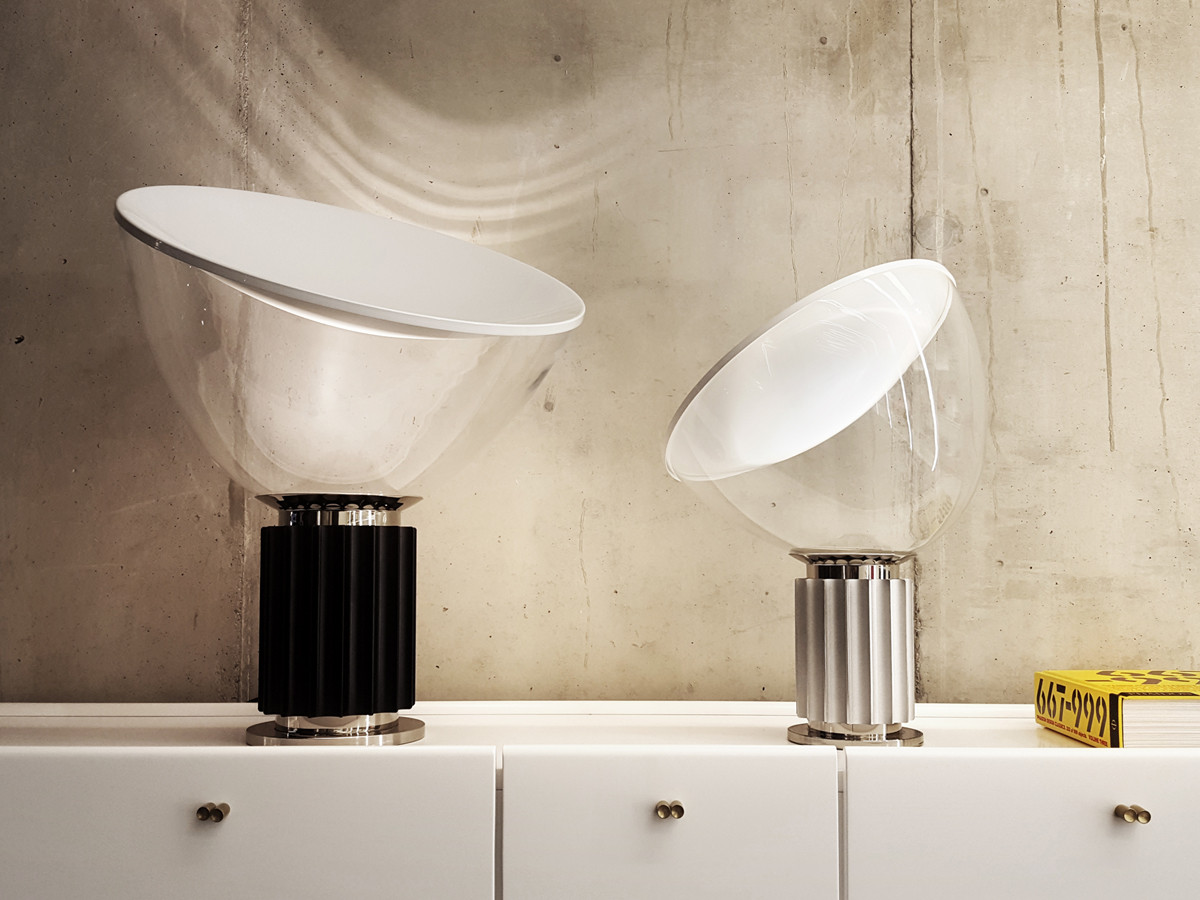 Taccia Flos - Flos-taccia-small-led-table-lamp-anodised-silver-with-taccia-large-insitu