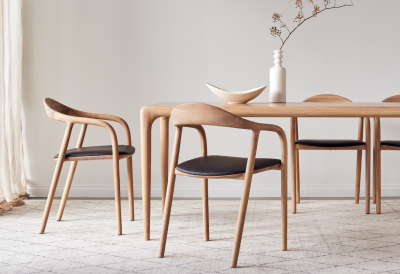OP VOORRAAD: Neva stoelen & verlengbare tafel - Artisan